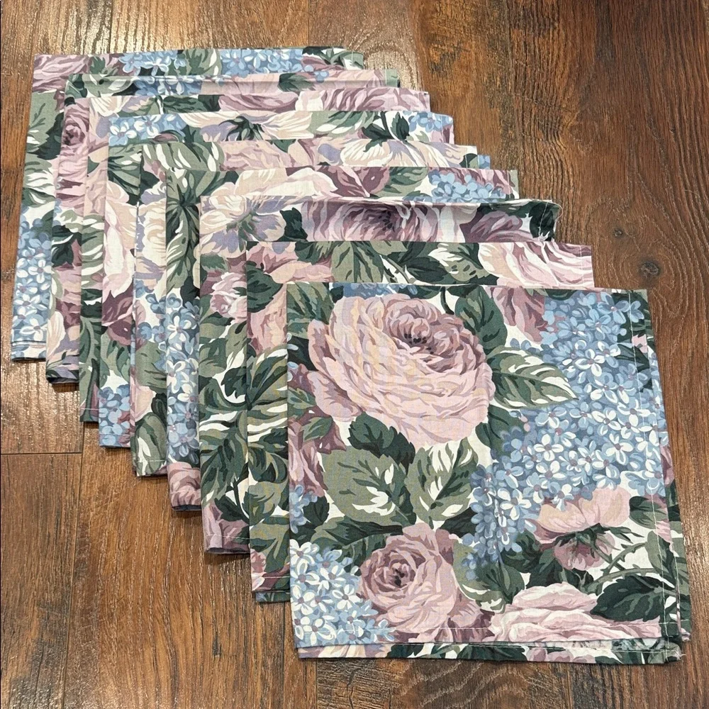Floral Patterned Cloth Napkins